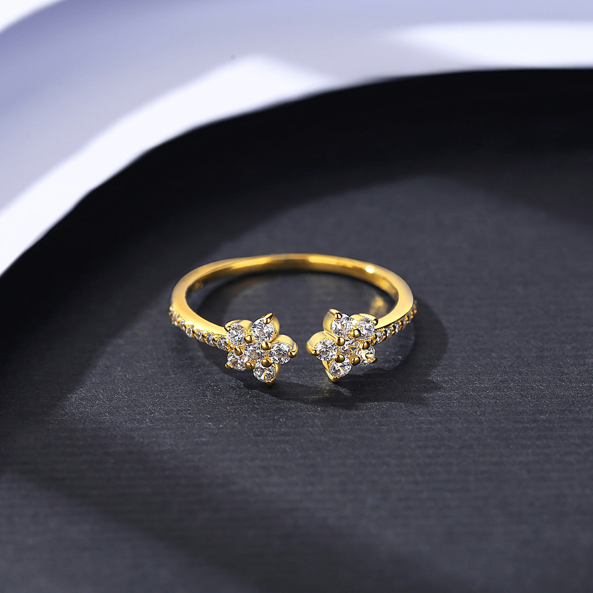 Micro-pave Zircon Ring In JapaneseKorean Style Open And Adjustable