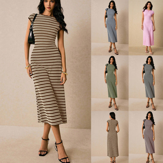 Fitted-waist Crew-neck Short-sleeve Womens Maxi Dress